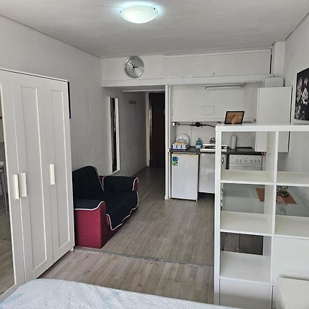 Estudio Doble Con Balcon En Madrid Centro Exterior photo
