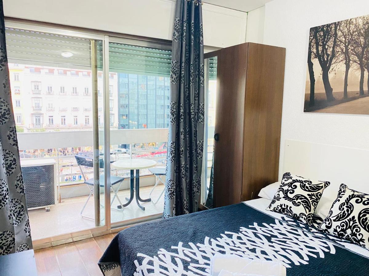 Estudio Doble Con Balcon En Madrid Centro Exterior photo